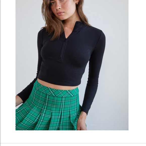Sunday Best Tops - Aritzia Sunday Best Half zip crop top